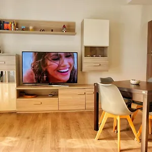 Apartment Jasmine Malpensa And More, Easy Parking Easy Airport, Samarate